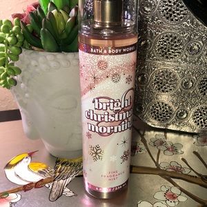 Bath and body Works bright Christmas morning body spray 8 fluid ounces